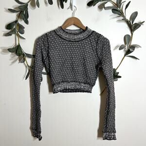 Free People Black and White Cropped Sweater